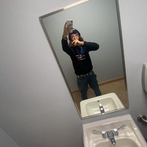 Meet your Posher, Rj